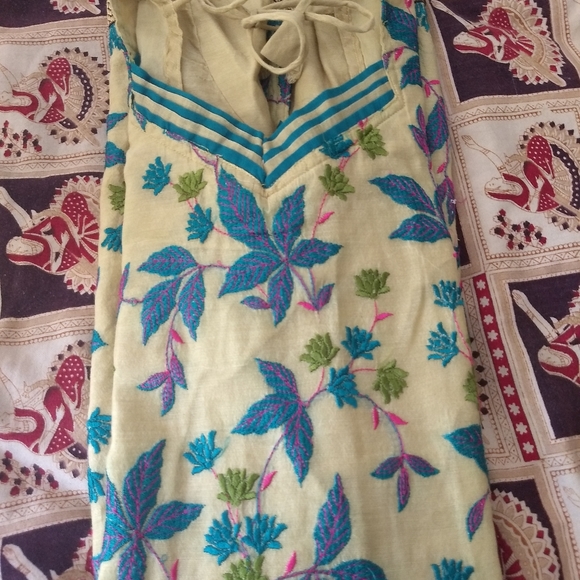 Embroidery top 2 for 15 - Picture 7 of 7